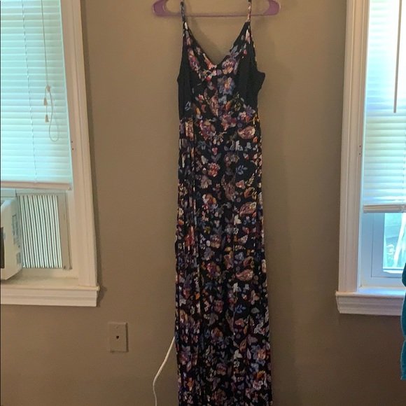 Navy blue floral maxi - Picture 1 of 3